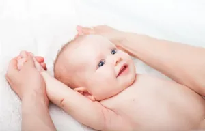 nourrisson enfant
